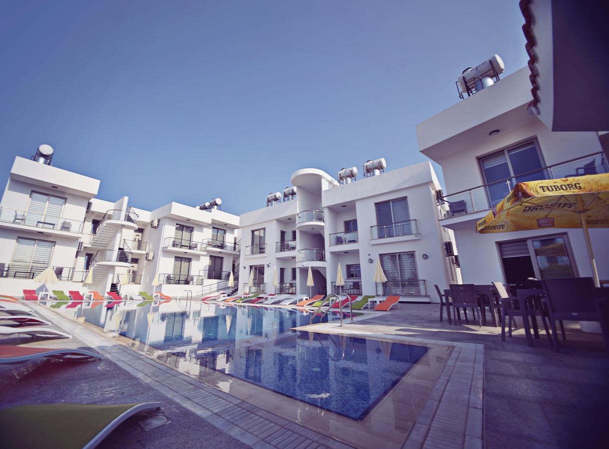Metin Houses Кирения Экстерьер фото