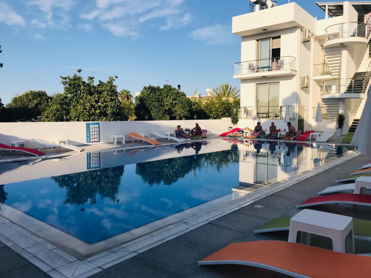 Metin Houses Кирения Экстерьер фото